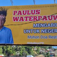 Baliho Menyebar, Paulus Waterpauw Kembali Ke Papua